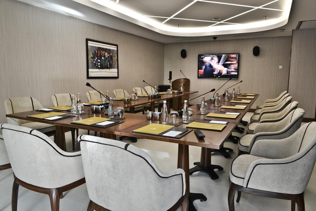 Warwick Ankara Hotel Kültér fotó
