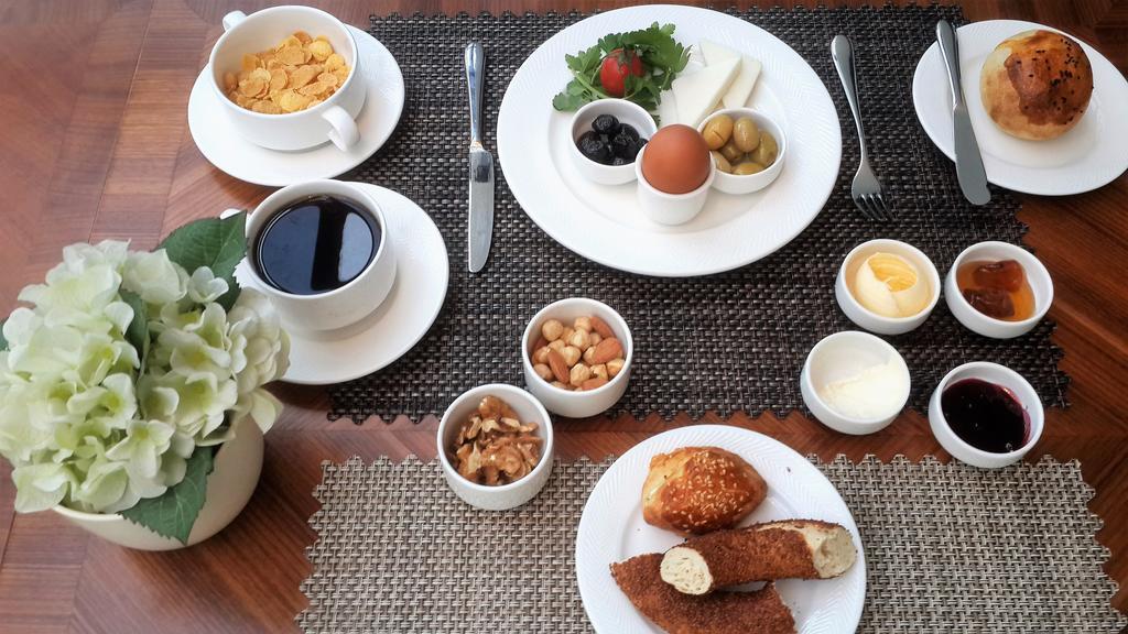 Warwick Ankara Hotel Kültér fotó
