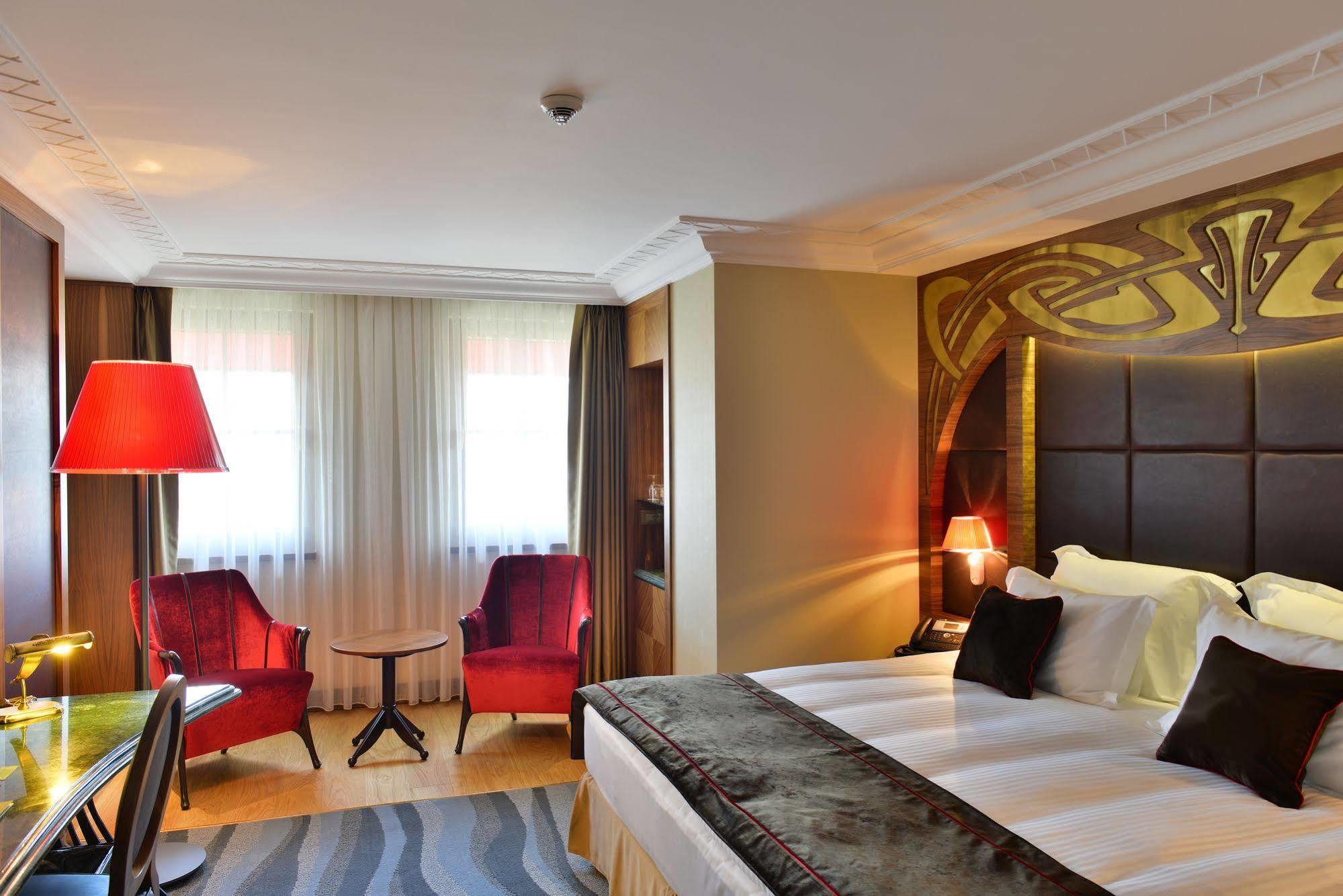 Warwick Ankara Hotel Kültér fotó
