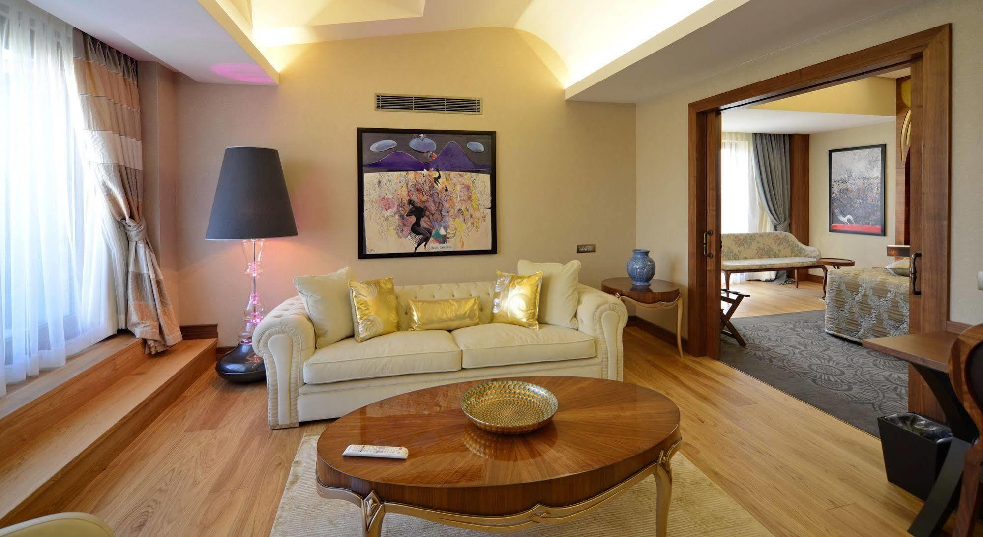 Warwick Ankara Hotel Kültér fotó